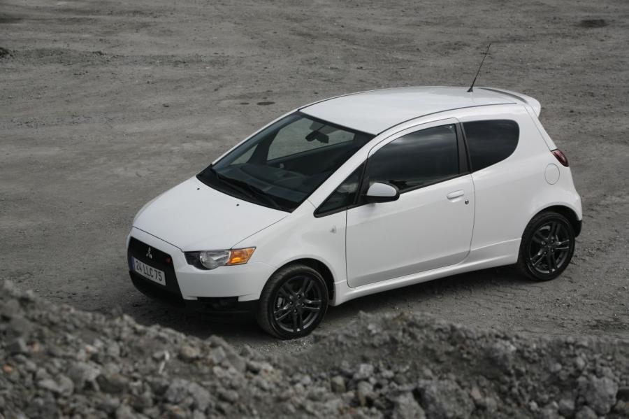  Mitsubishi Colt Ralliart 2009 года  (фото 46 из 60)